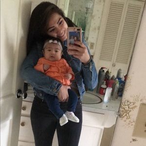 Meet your Posher, Alexandra